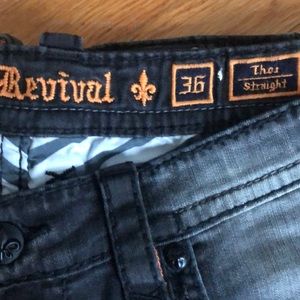 Men’s rock revival jeans